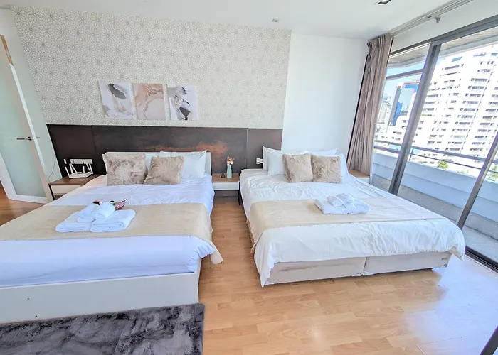 Executive 2 Bed Nana Bts 100m Skyline 曼谷